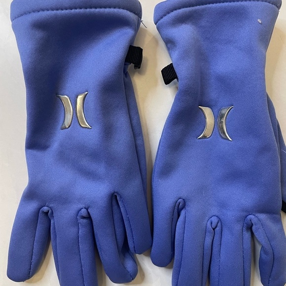 HURLEY Youth Winter Hat, Gloves and Scarf Set NWOT - Picture 2 of 11